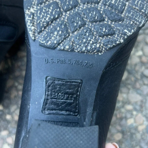Born Women's Black Carteret Stacked Heel Side Zip Bootie Size 9 - Picture 3 of 8
